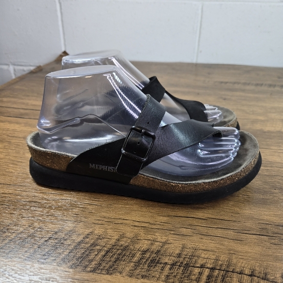 Mephisto Helen Black Toe Strap Thong Cork Sandals - Picture 12 of 12